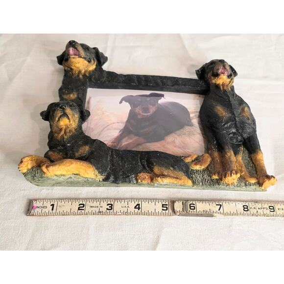 3D Rottweiler Dogs Picture Frame 4"x5" photo 7"x9" Frame Felt Back "Substantial" - Picture 6 of 6